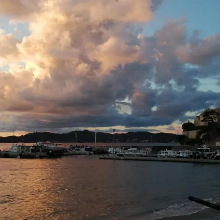 Dream Beloc House Island *