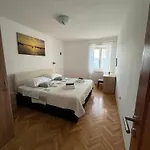 Dream Beloc House Island 洛帕德